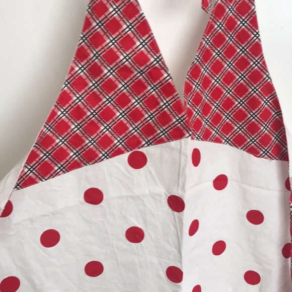 Apron - Picture 2 of 4